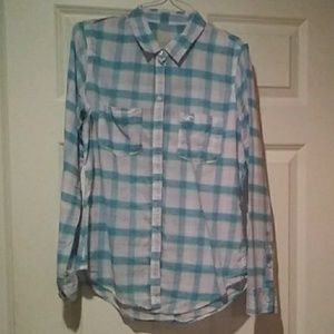 plaid button up shirt